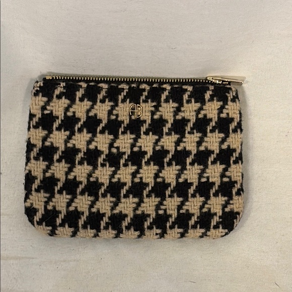 Anine Bing Black and Cream Houndstooth Wallet - Picture 1 of 4